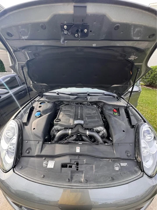 2016 Porsche 958 Cayenne - Image 7 of 17