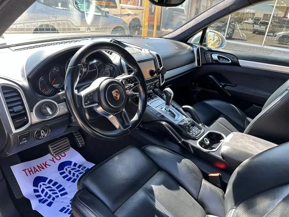 2016 Porsche 958 Cayenne - Image 9 of 17