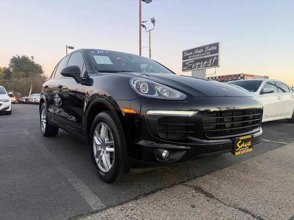 2016 Porsche 958 Cayenne - Image 11 of 20