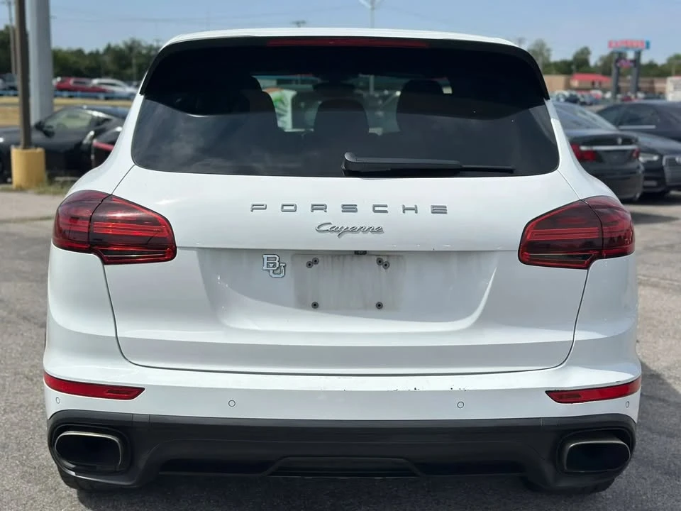 2016 Porsche 958 Cayenne - Image 7 of 20
