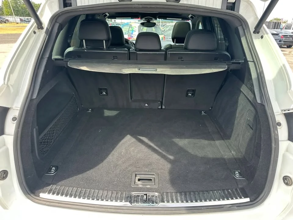 2016 Porsche 958 Cayenne - Image 18 of 20