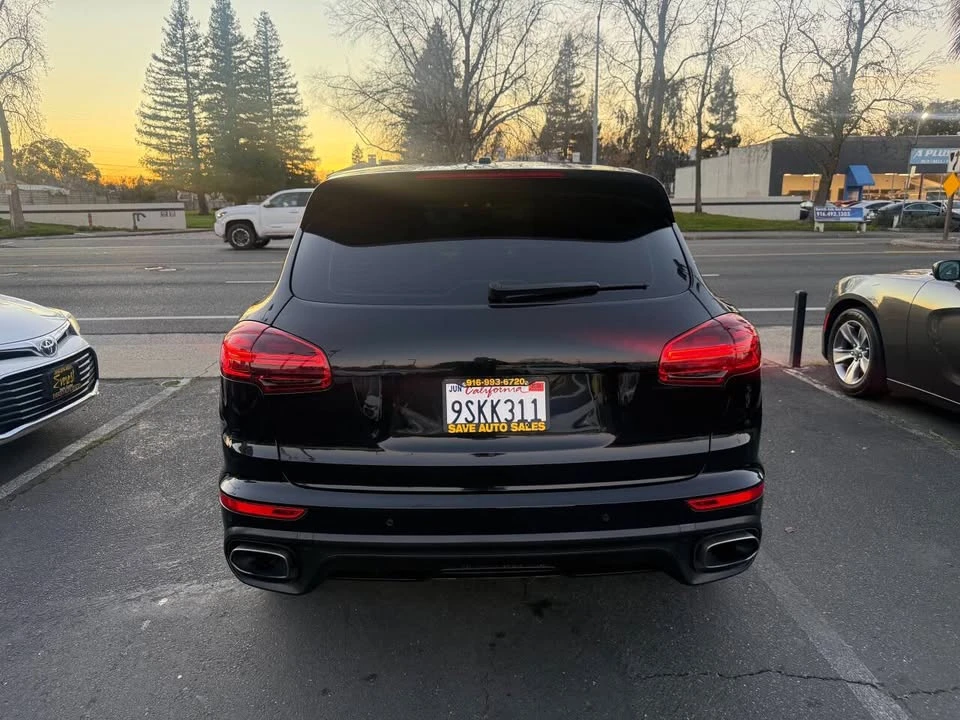 2016 Porsche 958 Cayenne - Image 8 of 20