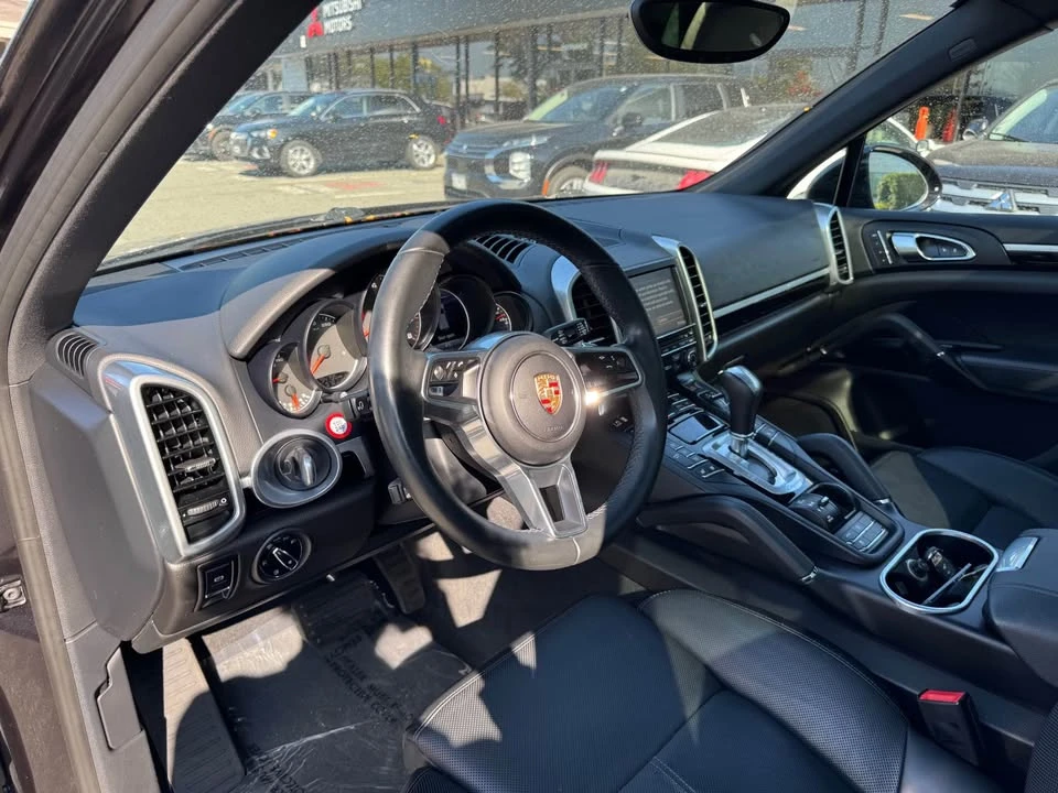 2016 Porsche 958 Cayenne - Image 11 of 15