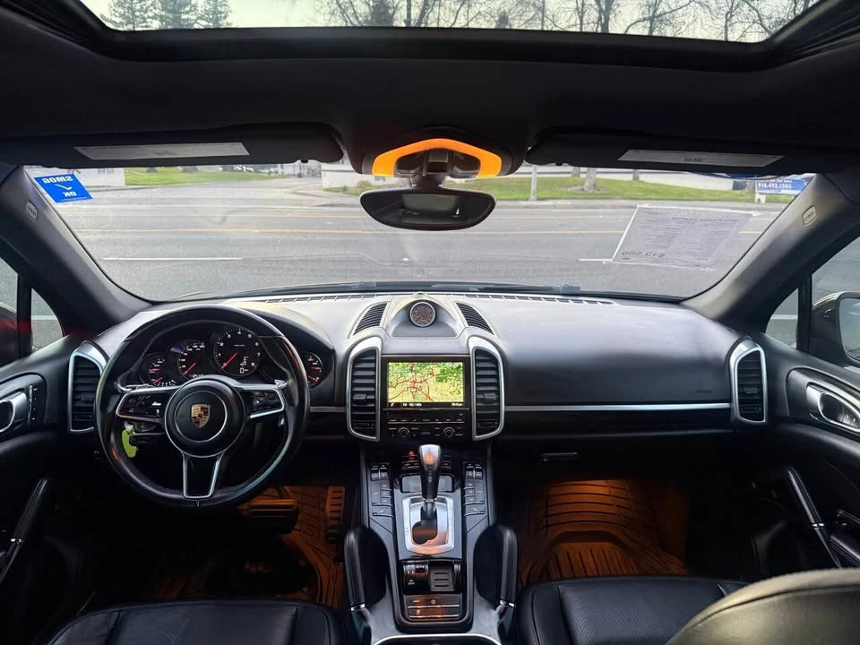 2016 Porsche 958 Cayenne - Image 13 of 20