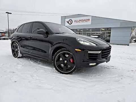 2016 Porsche Cayenne GTS