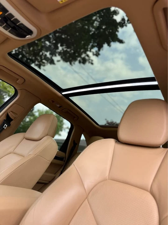 2016 Porsche 958 Cayenne - Image 11 of 20
