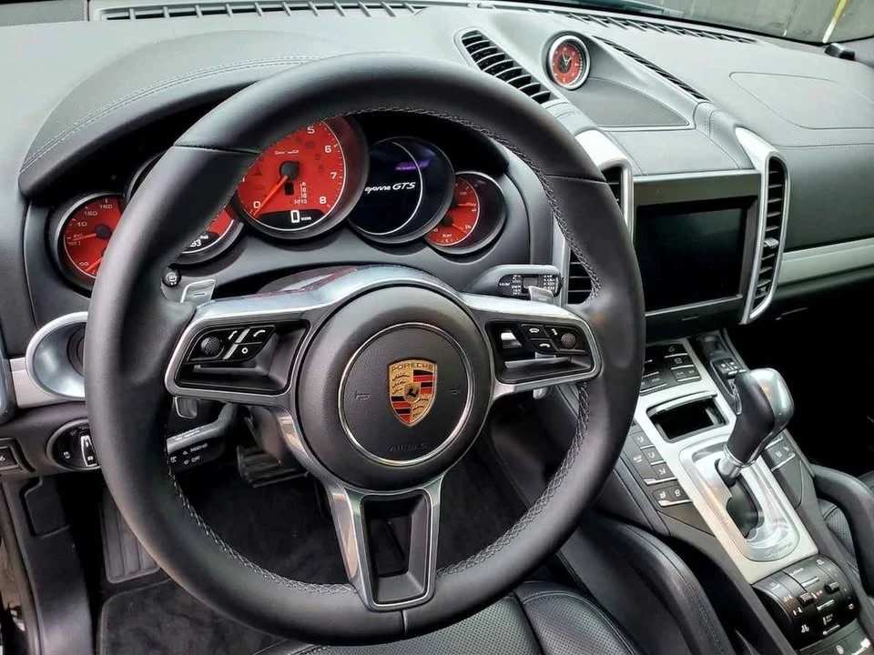2016 Porsche 958 Cayenne - Image 2 of 13