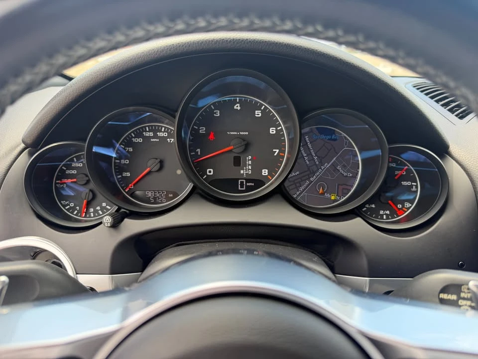 2016 Porsche 958 Cayenne - Image 13 of 20
