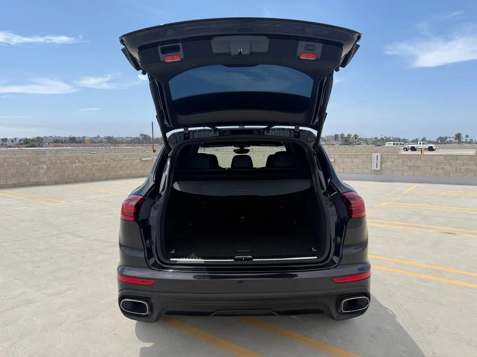 2016 Porsche 958 Cayenne - Image 9 of 20