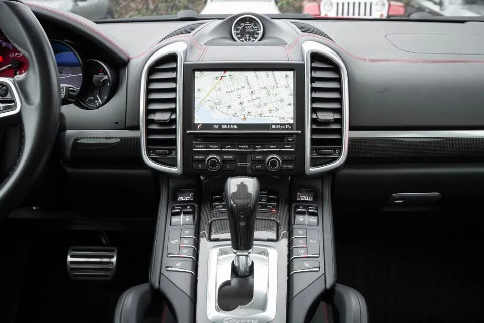 2016 Porsche 958 Cayenne - Image 12 of 16