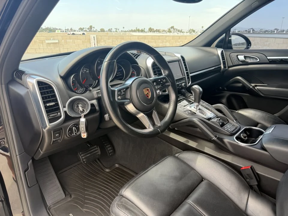 2016 Porsche 958 Cayenne - Image 11 of 20