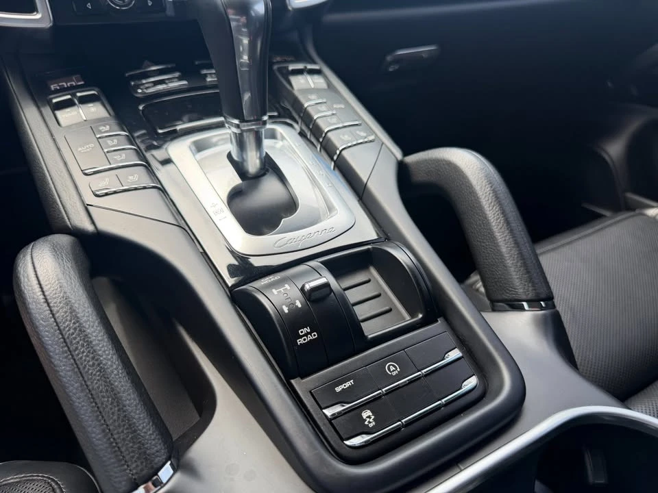 2016 Porsche 958 Cayenne - Image 18 of 20