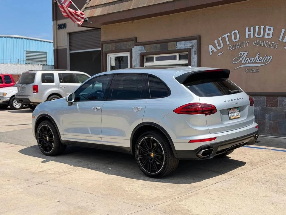 2016 Porsche 958 Cayenne - Image 7 of 20
