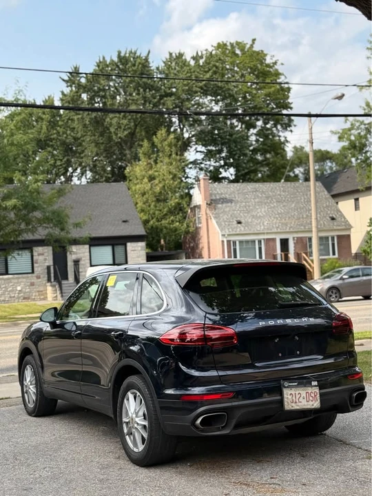 2016 Porsche 958 Cayenne - Image 2 of 20