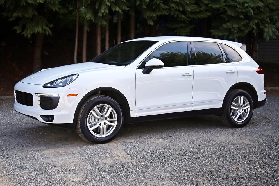 2016 Porsche 958 Cayenne - Image 3 of 20