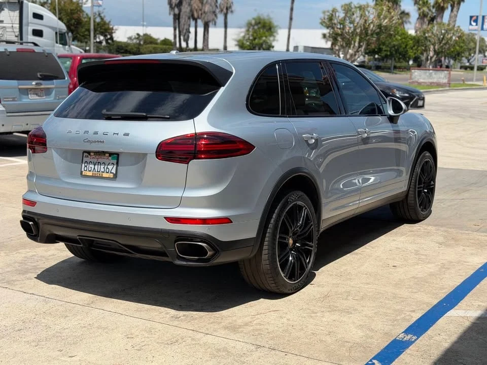 2016 Porsche 958 Cayenne - Image 11 of 20