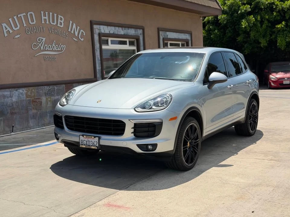 2016 Porsche 958 Cayenne - Image 2 of 20