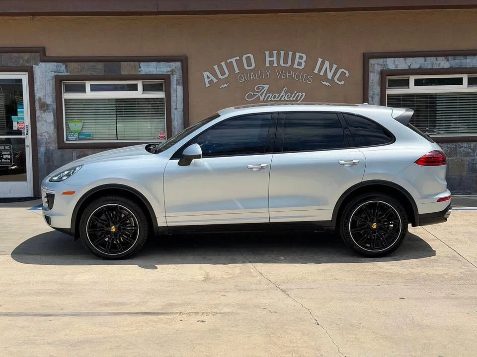 2016 Porsche 958 Cayenne - Image 6 of 20
