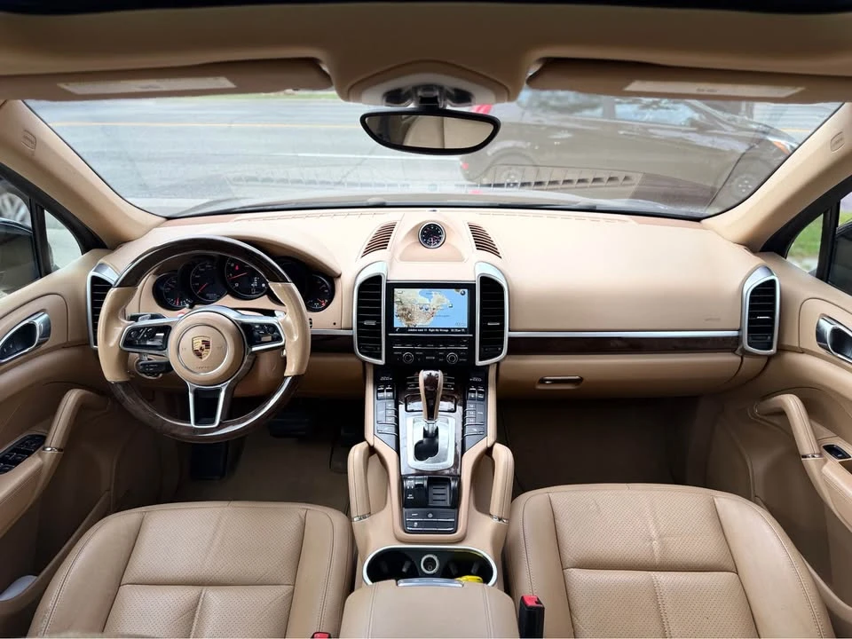 2016 Porsche 958 Cayenne - Image 12 of 20