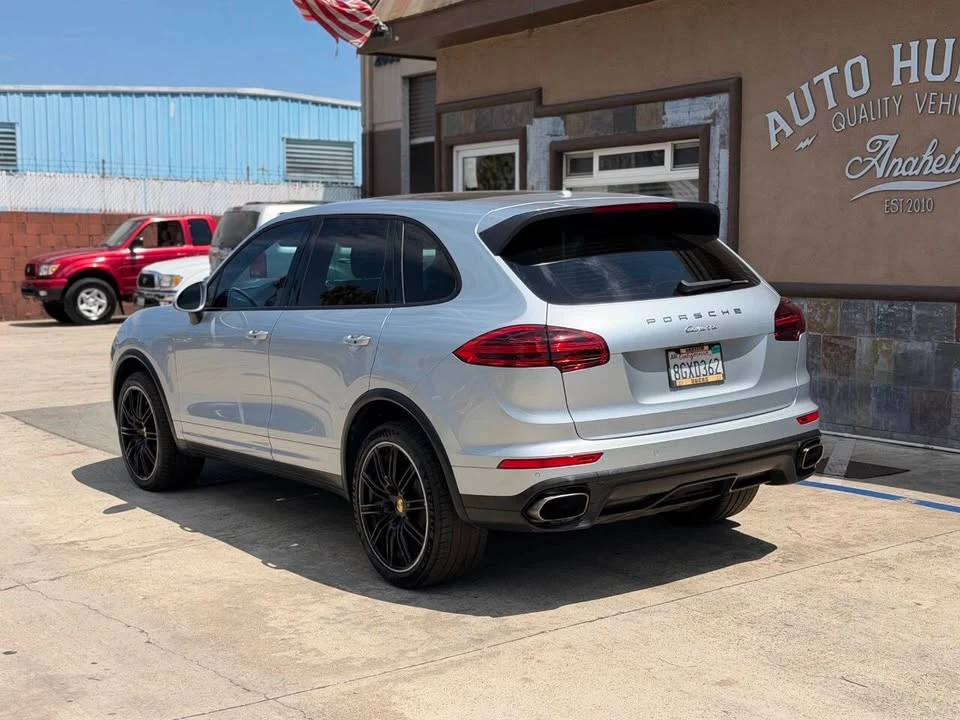 2016 Porsche 958 Cayenne - Image 8 of 20