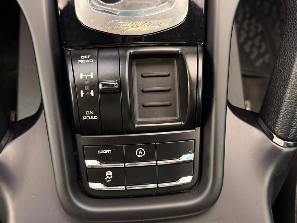 2016 Porsche 958 Cayenne - Image 19 of 19