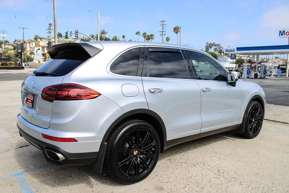 2016 Porsche 958 Cayenne - Image 6 of 20