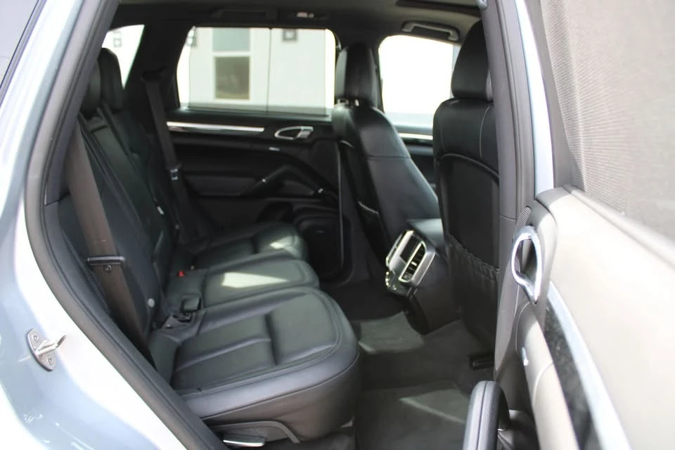 2016 Porsche 958 Cayenne - Image 12 of 20
