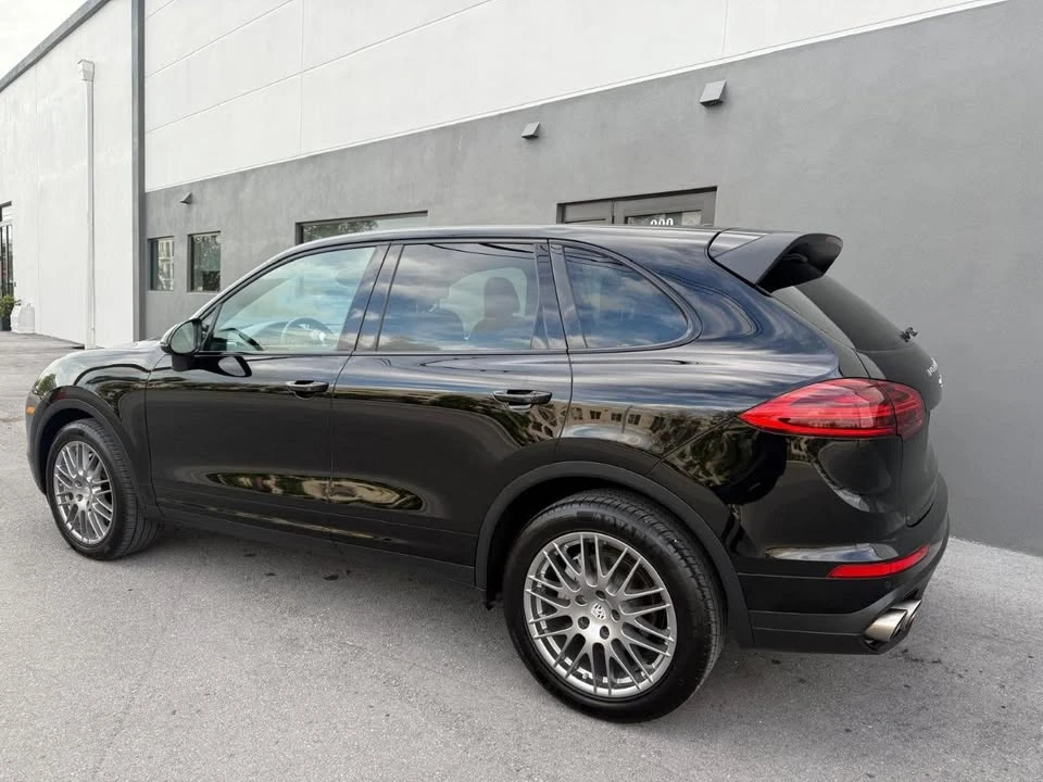 2016 Porsche 958 Cayenne - Image 7 of 19