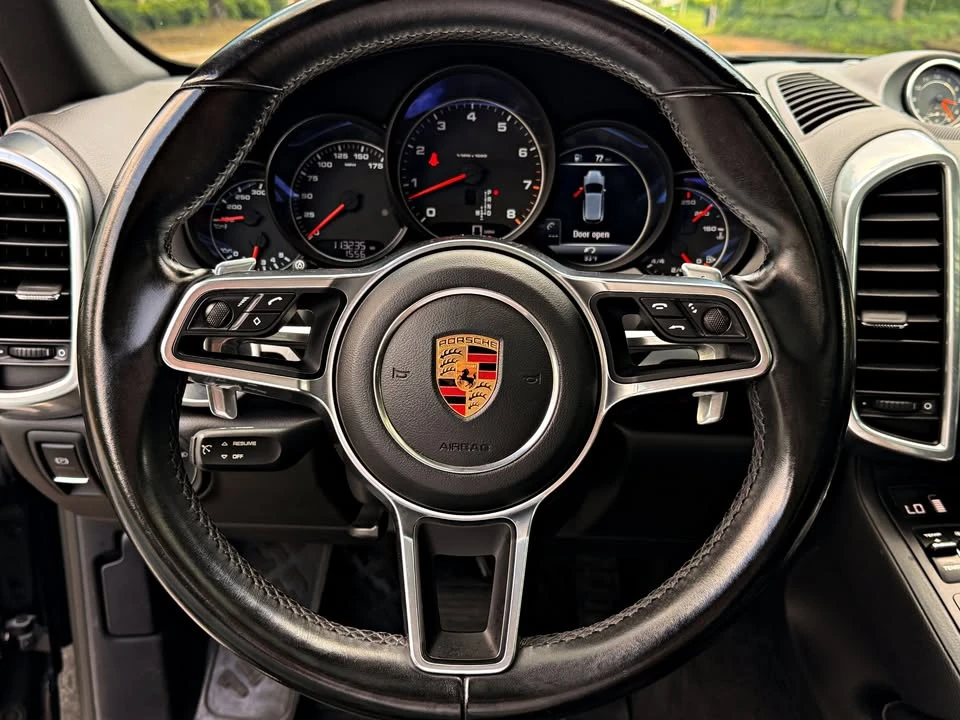 2016 Porsche 958 Cayenne - Image 11 of 19