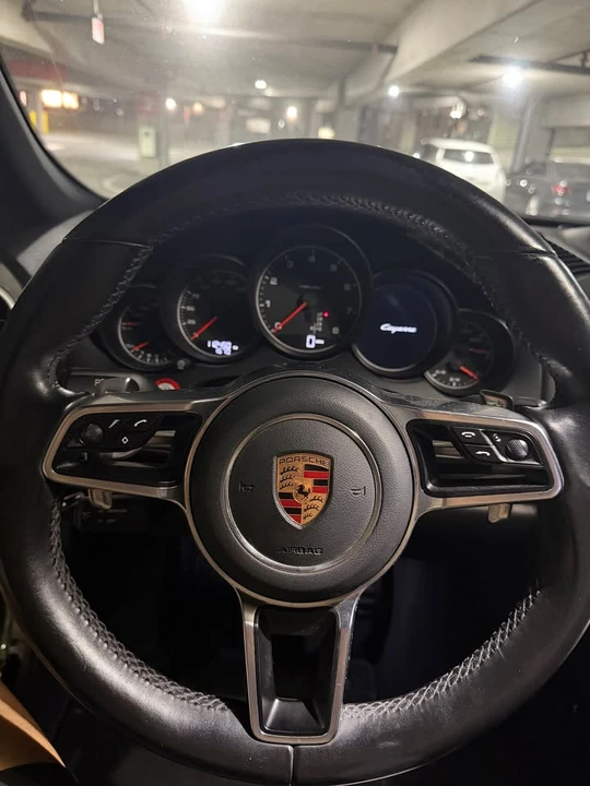 2016 Porsche 958 Cayenne - Image 10 of 13