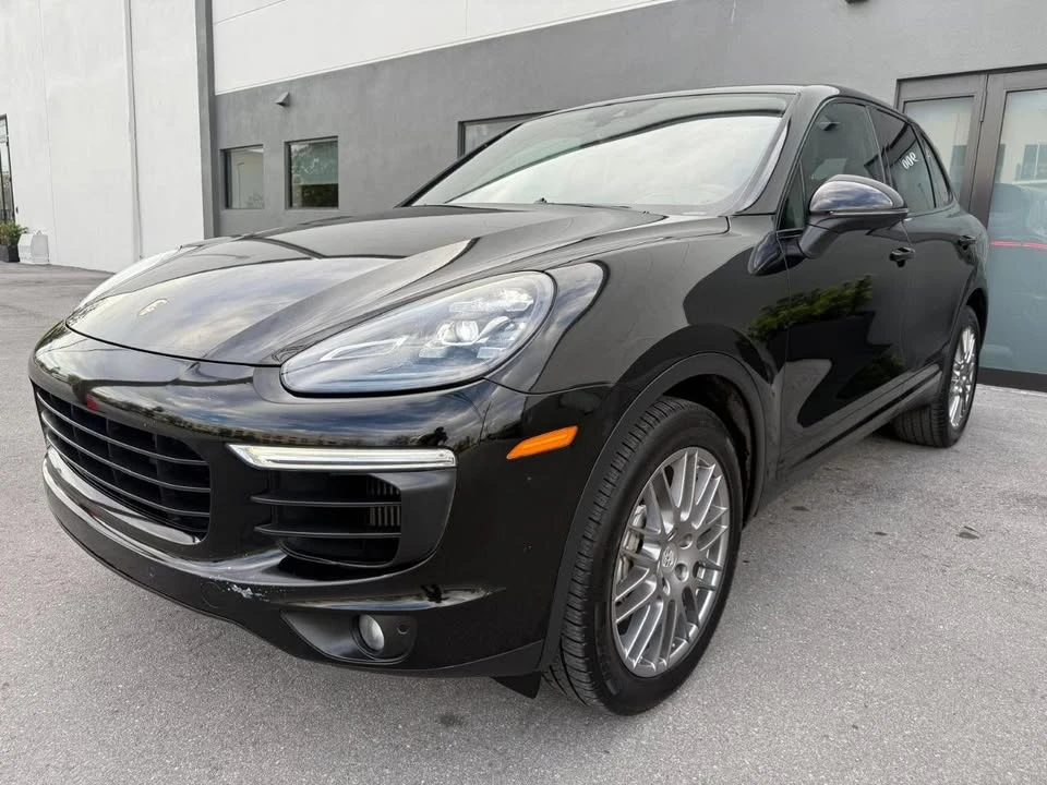 2016 Porsche 958 Cayenne - Image 12 of 19