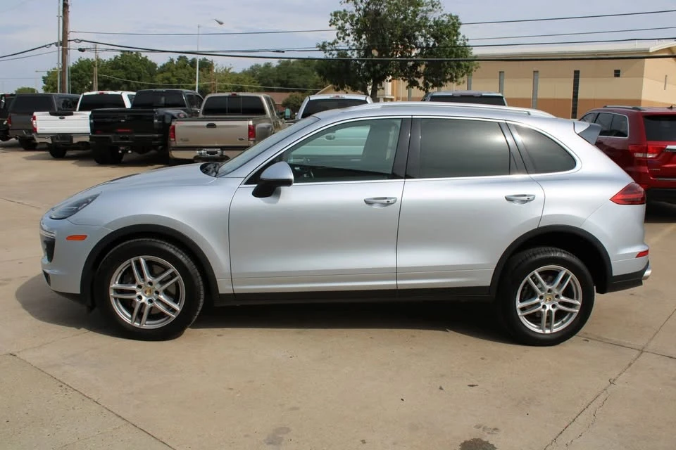 2016 Porsche 958 Cayenne - Image 4 of 20