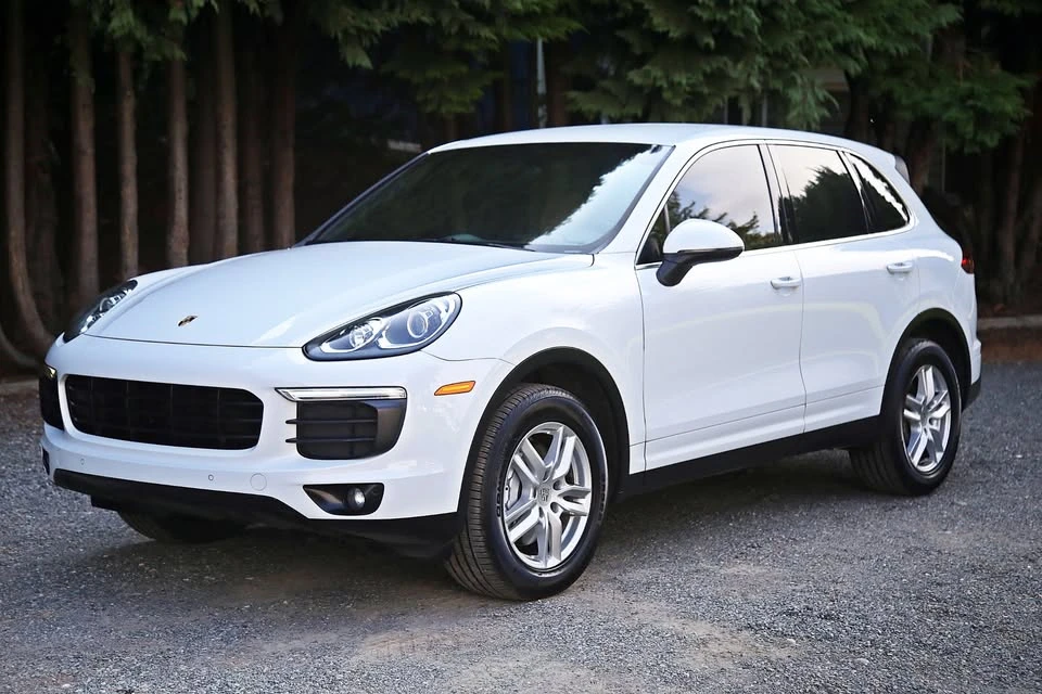 2016 Porsche 958 Cayenne - Image 2 of 20