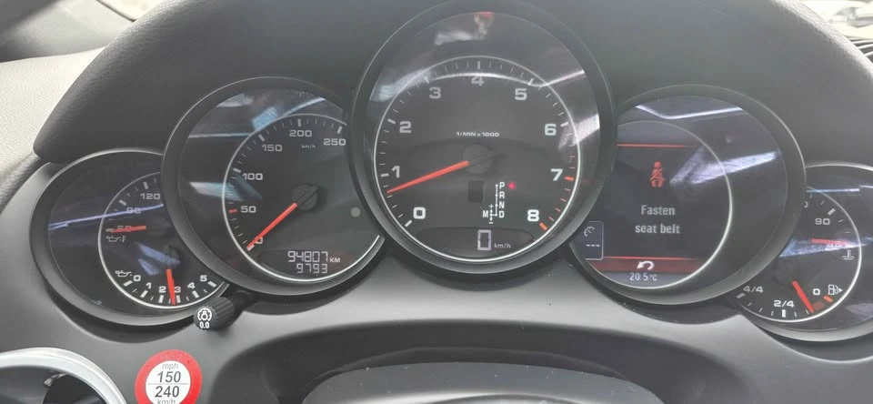 2016 Porsche 958 Cayenne - Image 11 of 20