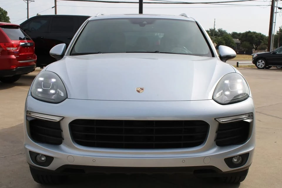 2016 Porsche 958 Cayenne - Image 2 of 20