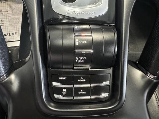 2016 Porsche 958 Cayenne - Image 19 of 20