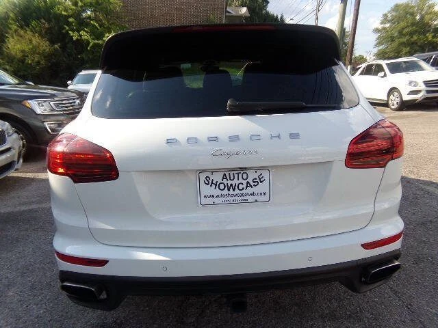 2016 Porsche 958 Cayenne - Image 6 of 20