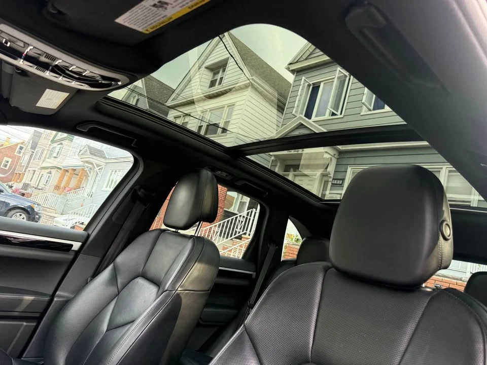 2016 Porsche 958 Cayenne - Image 12 of 13