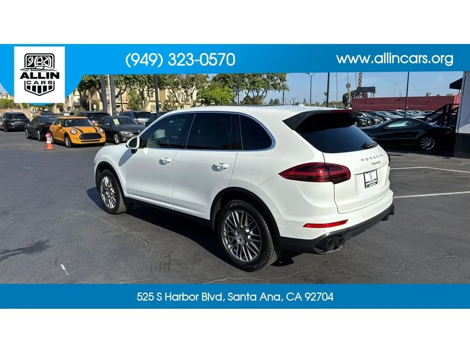 2016 Porsche 958 Cayenne - Image 5 of 17