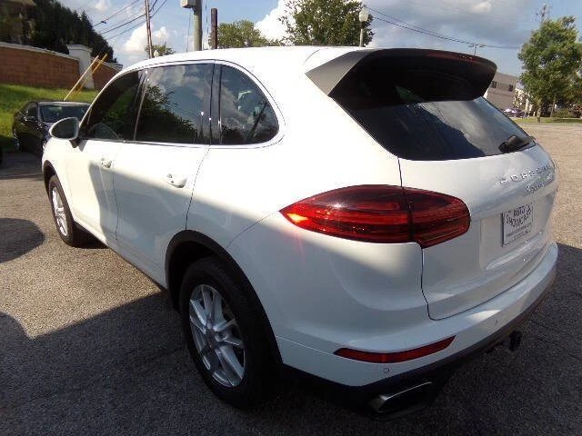 2016 Porsche 958 Cayenne - Image 5 of 20