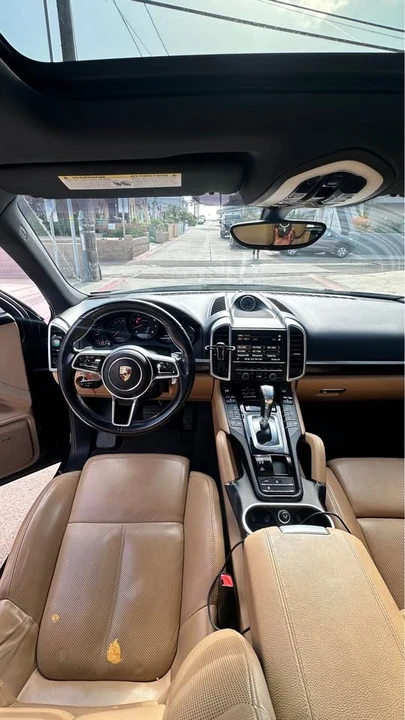 2016 Porsche 958 Cayenne - Image 6 of 14