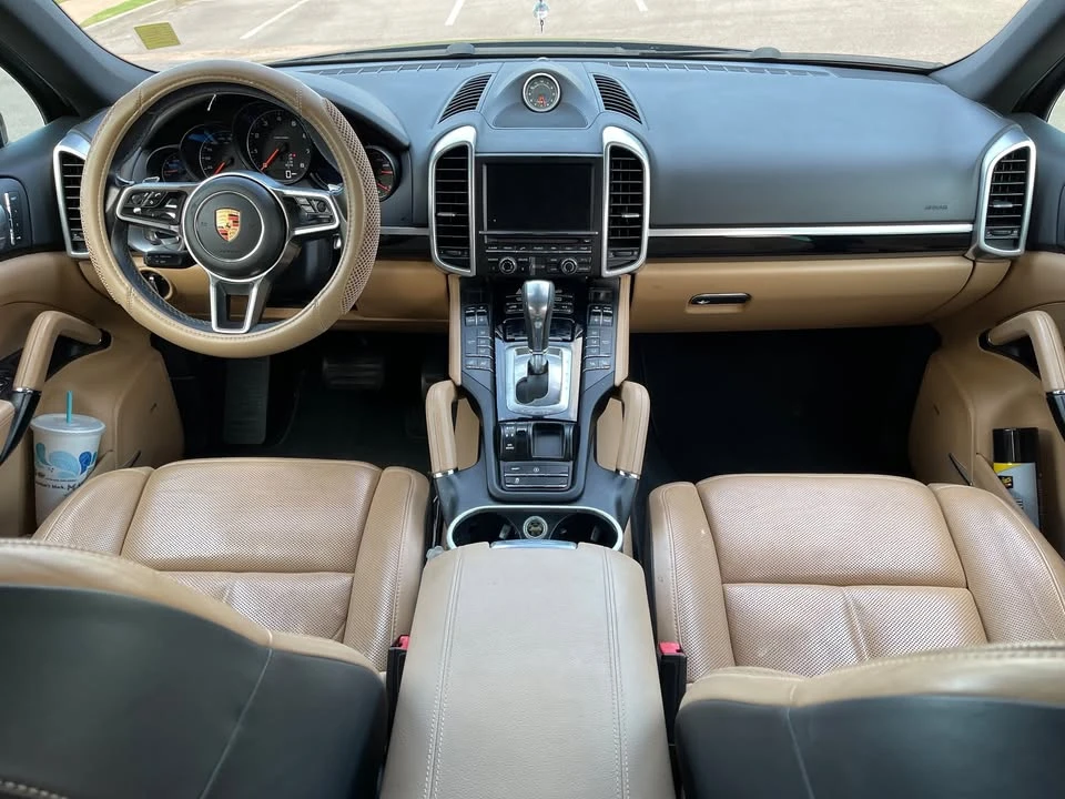 2016 Porsche 958 Cayenne - Image 5 of 9