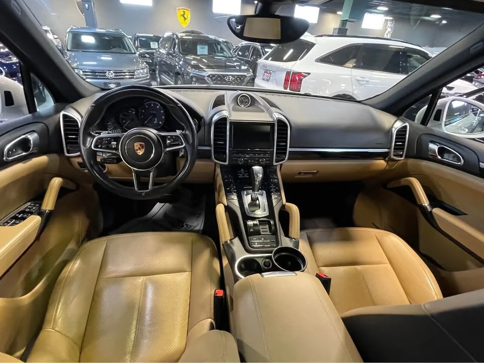2016 Porsche 958 Cayenne - Image 8 of 8