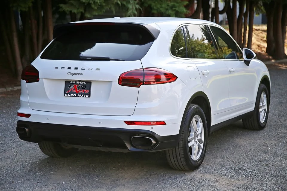 2016 Porsche 958 Cayenne - Image 6 of 20