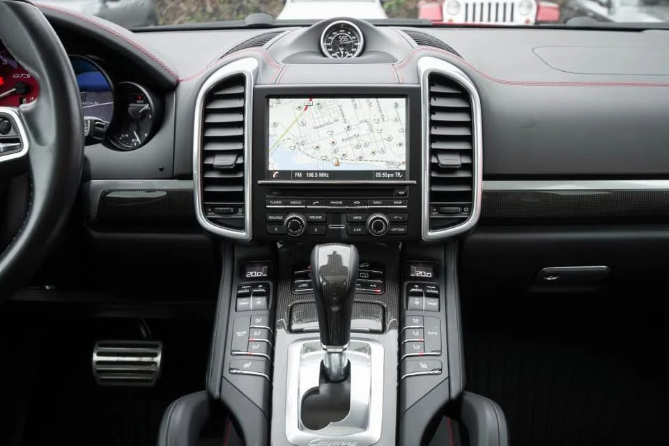 2016 Porsche 958 Cayenne - Image 10 of 20
