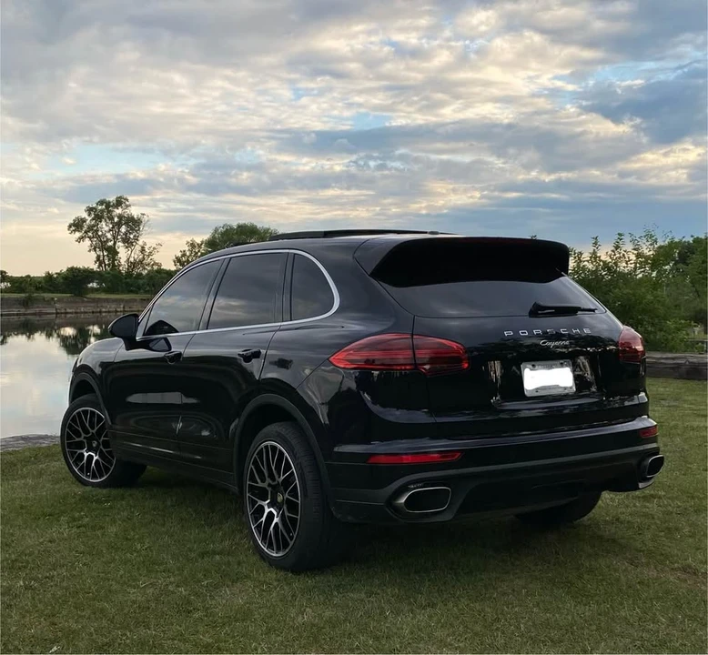 2016 Porsche 958 Cayenne - Image 2 of 10
