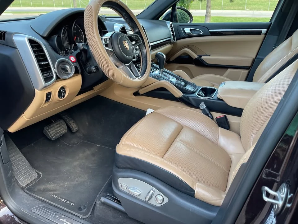 2016 Porsche 958 Cayenne - Image 7 of 9