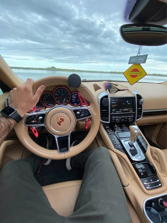 2016 Porsche 958 Cayenne - Image 3 of 10