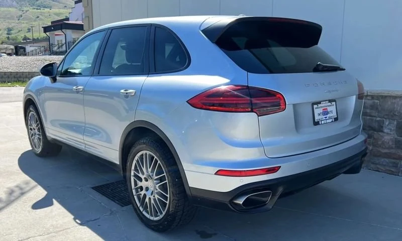 2016 Porsche 958 Cayenne - Image 3 of 20