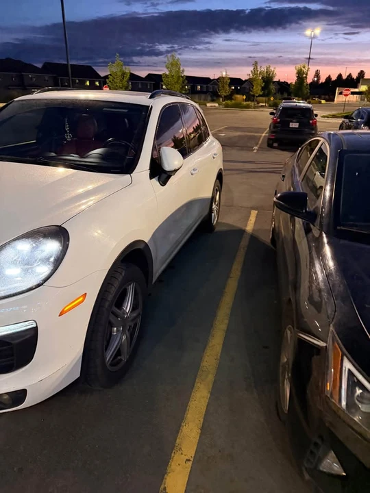 2016 Porsche 958 Cayenne - Image 2 of 6
